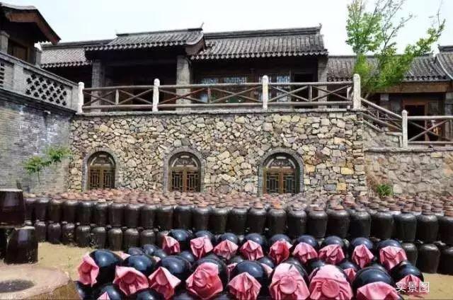 一山一水一座城 一景一墅一河谷