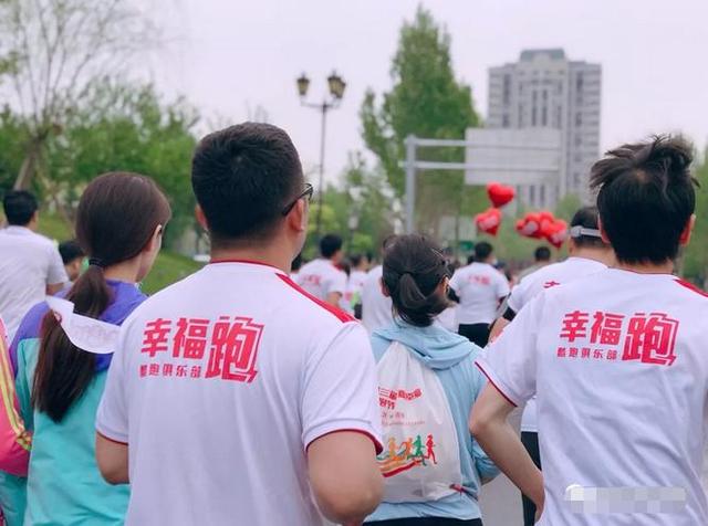 永定河孔雀城英国宫 奔跑吧固安