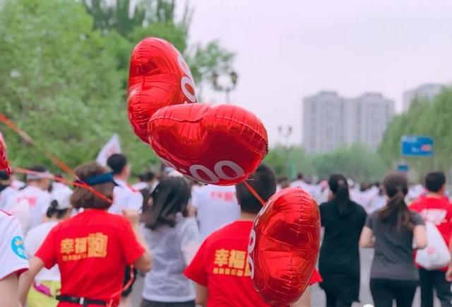 永定河孔雀城英国宫 奔跑吧固安