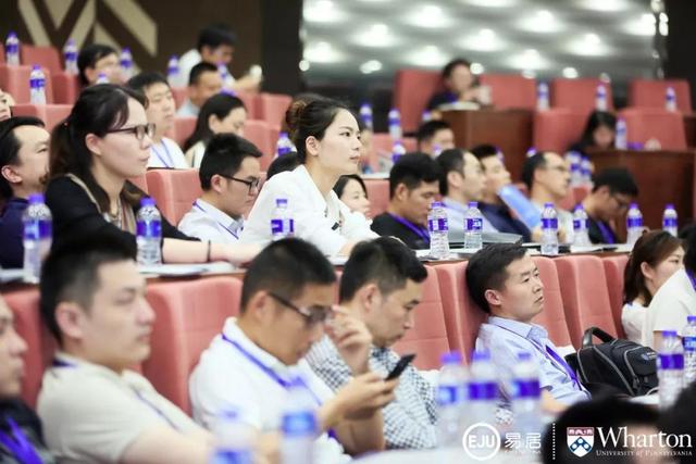 99%地产高管都会加入的"小密圈" 还有哪些地产秘闻?