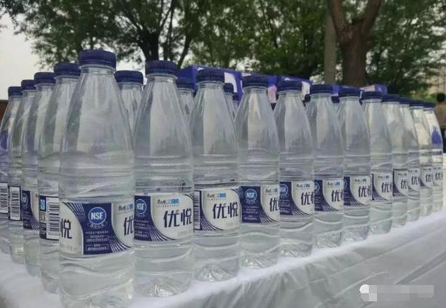 永定河孔雀城英国宫 奔跑吧固安