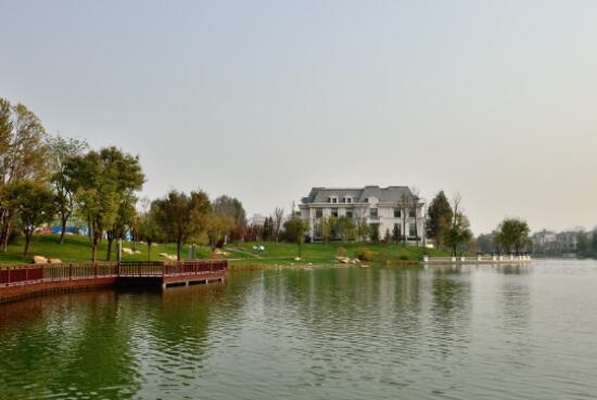 永定河孔雀城枫丹白露花园：幸福生活+夏日炎炎