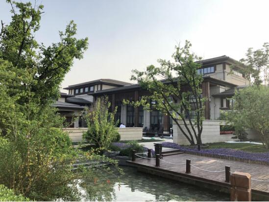 要赢在起跑线的 就只有你的孩子么