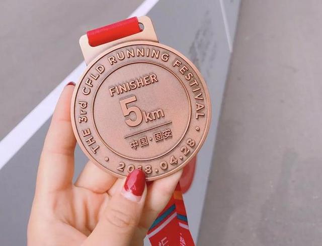 永定河孔雀城英国宫 奔跑吧固安