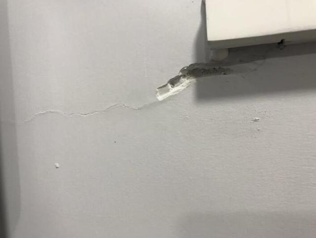 淄博：新房墙体开裂长毛 华润中央公园被疑质量不合格
