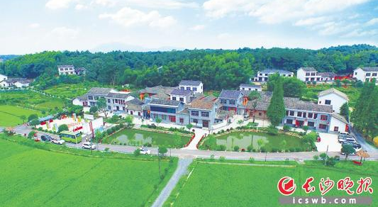 住建部将开展农村住房建设试点 改善农民居住条件