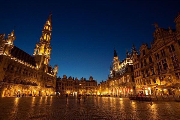 8月6日星动半岛 恒大星光音乐节震撼开唱