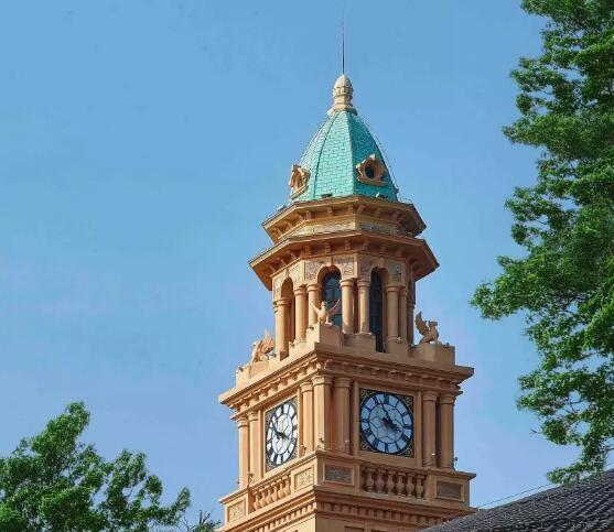 星河湾标志性钟楼