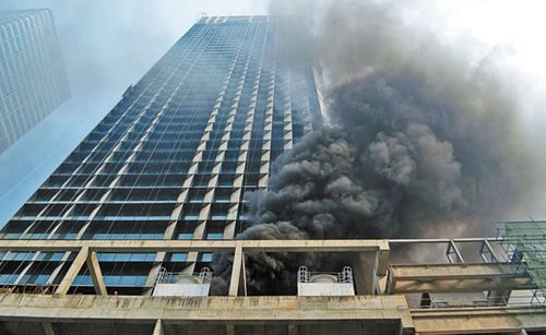 "太平金融大厦起火"原因查明 电焊熔珠引起