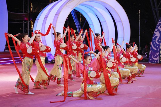 中亚硅谷海岸元宵联欢晚会精彩上演