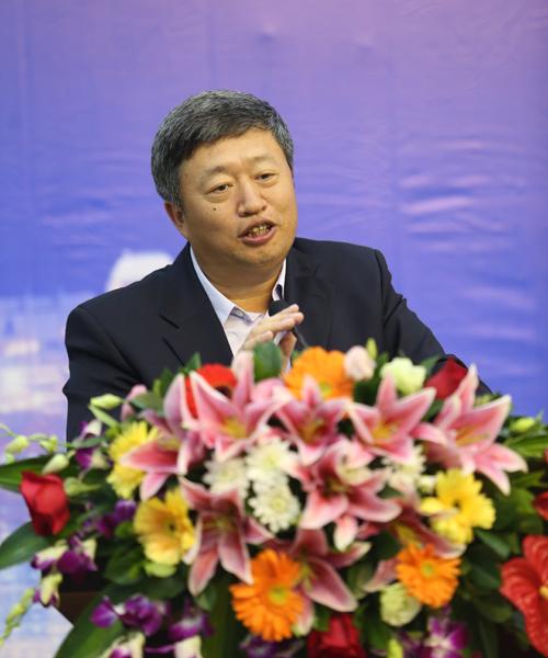 深圳清华大学研究院院长嵇世山先生演讲