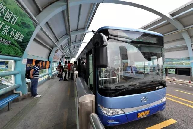 明天起,brt三站点可用手机端网络购票