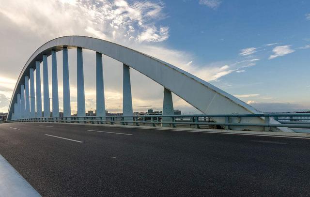 天圆大桥维修封闭部分车道 预计于6月29日结束