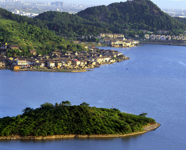 湖山大境上的繁华图景 如何用生活实力演绎?_房产杭州站_腾讯网