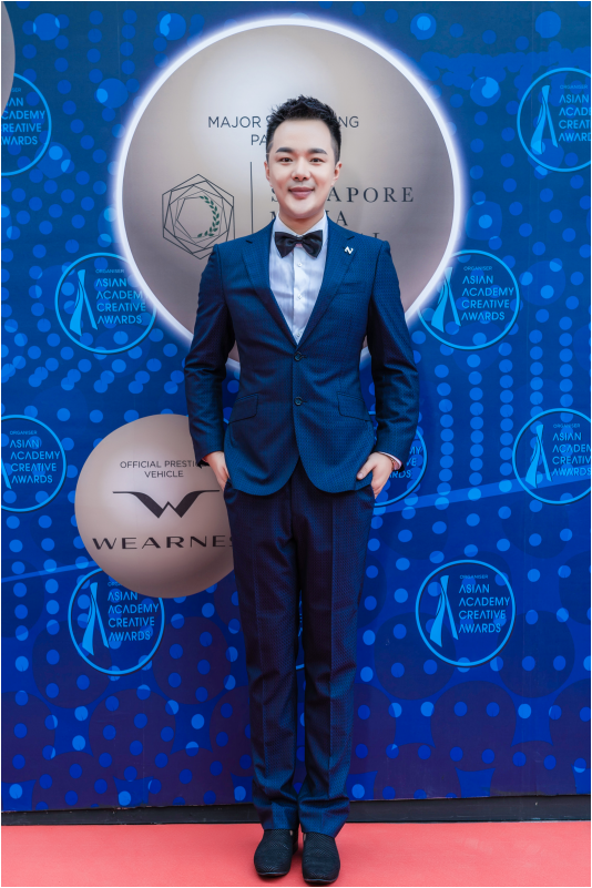 中国艺人刘佳兴受邀出席亚洲奥斯卡