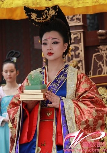 武漢天姿彩妝學校 武則天殷桃妝 氣場勝林心如