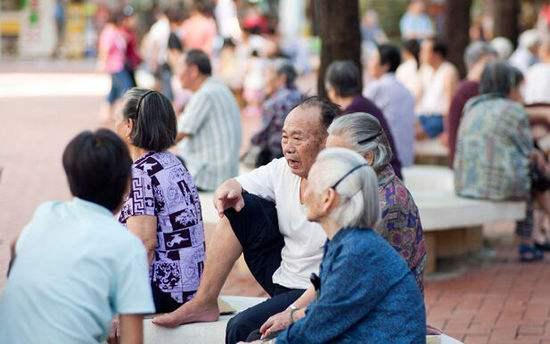 去年辽宁低龄、高龄老年人口急增 百岁老人增加131人
