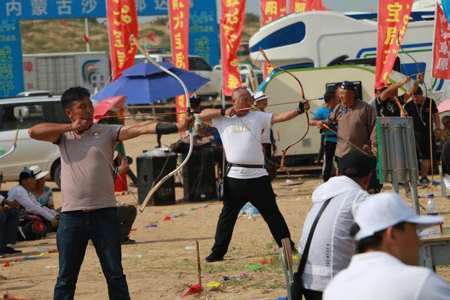 第十届全区全民健身运动会暨内蒙古沙漠那达慕、奈曼（国际）越野群英会奈曼开幕