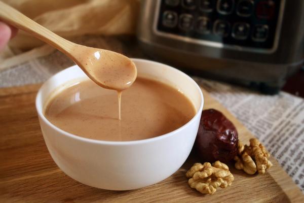 滋补***红枣核桃露