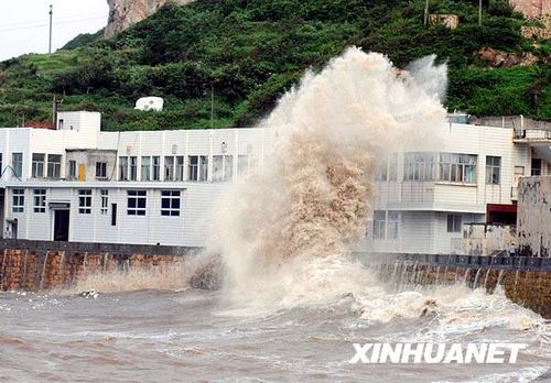 台风莫拉克预计今明两天在福建浙江登陆