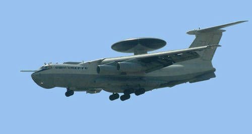 组图:中国空军空警2000大型预警机
