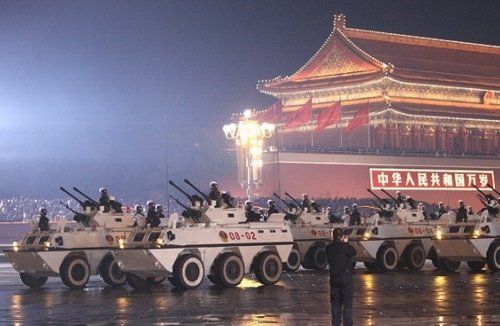 车辆第08方队 wj03b 警用装甲车(武警)18辆  t* _/ g  u4 }$ u