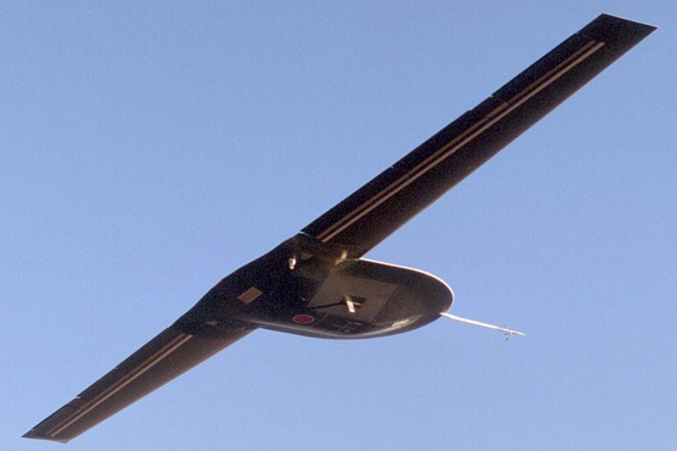 美吸取ep3迫降中国教训研出rq170隐身无人机