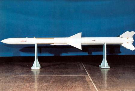 中国国产霹雳-12中距空空导弹,由于具备了主动雷达制导能力,能够"