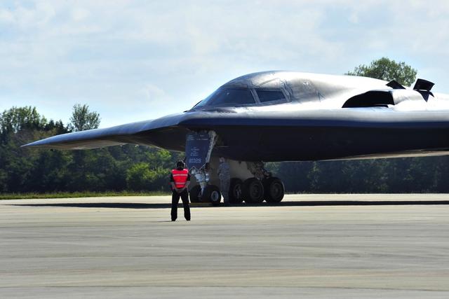 美军确定下一代轰炸机方案 作战对象暗指中国