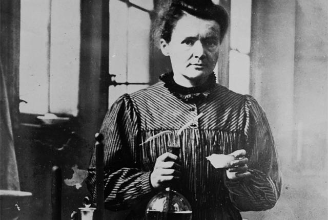 居里夫人2位在198位诺贝尔物理学奖获奖者中,只有两位是女性,她们分别