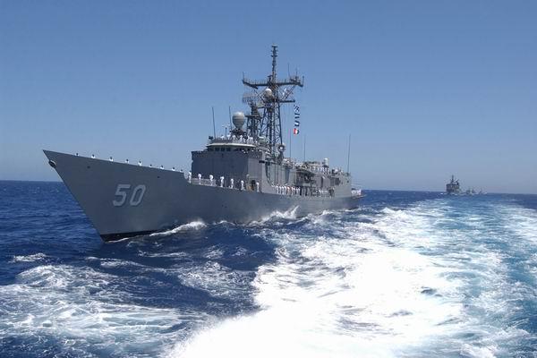 美军泰勒号导弹护卫舰中新社华盛顿2月5日电(记者德永健) 俄罗斯索契