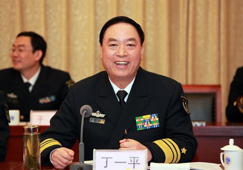 国家海洋局与海军就海上维权等举行座谈会