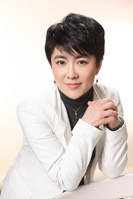 丹东鸿祥实业发展有限公司"(以下简称"鸿祥实业")以及其创始人"马晓红
