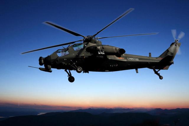 沈阳军区武装直升机多弹种连续攻击创新纪录