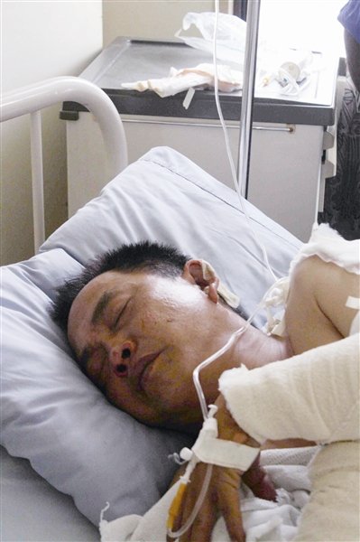 巴布亚新几内亚空难致28人死亡 一中国人幸存