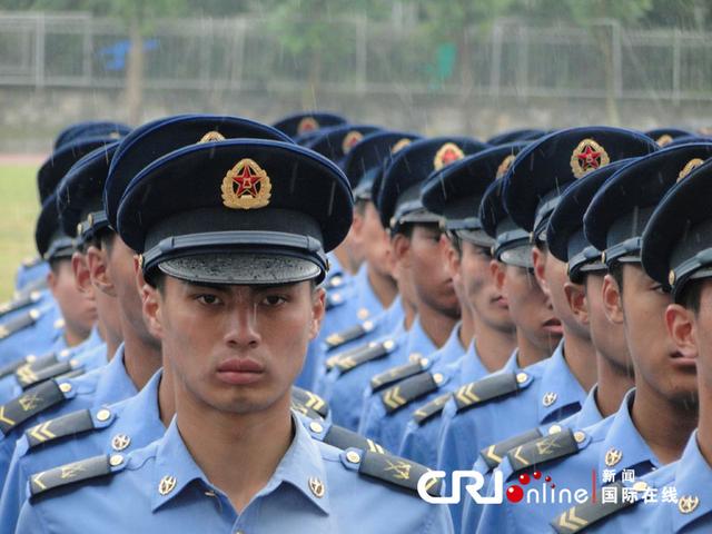 资料图:中国空军士兵(图片与文字无关)
