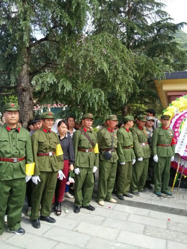 2016年4月30日參戰老兵西疇烈士陵園祭奠活動簡報