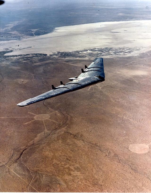 yb-35轟炸機和yb-49轟炸機的技術,對今天非常知名的b-2轟炸機產生了