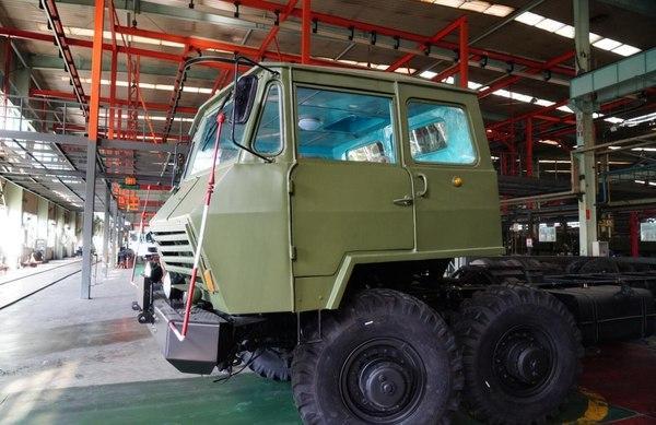 宋楠:解放軍首款8x8黃河jn-252型載具