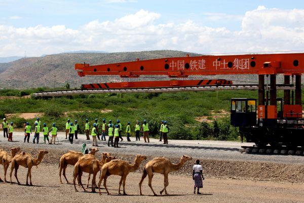 中国援建非洲高铁图片