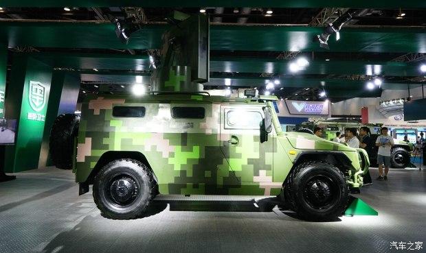 宋楠独家评测燕京版"猛虎"装甲突击车