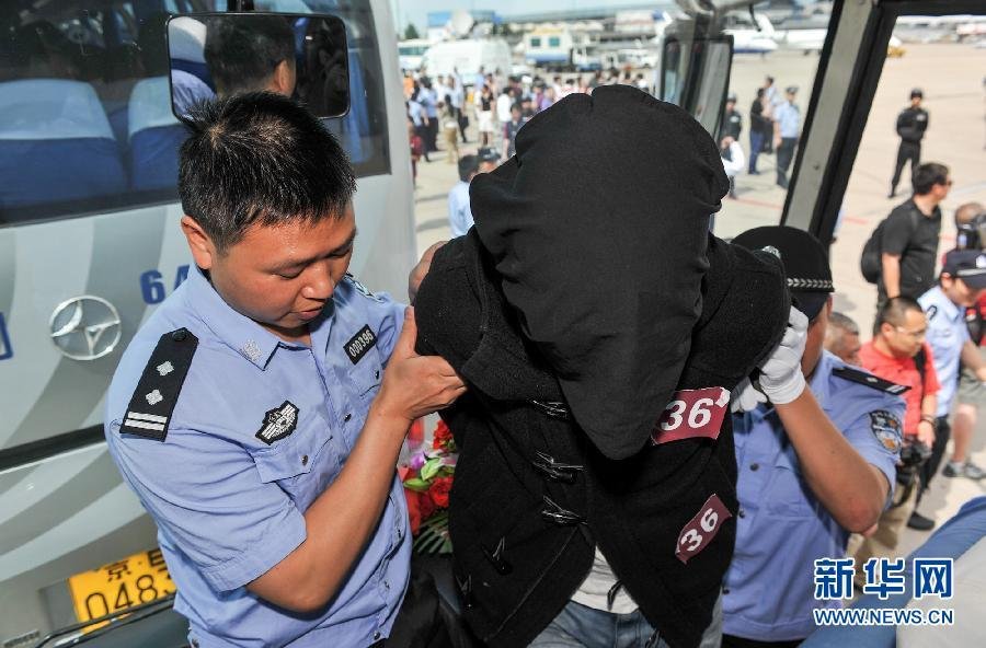 jr史密斯创造奇葩纪录 17投全三分历史第一人,,汇禾禧福汇,官路沉沦最