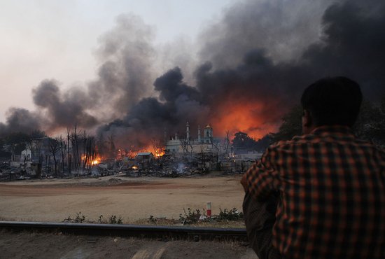缅甸发生宗教冲突致10人遇难 4家清真寺被烧毁