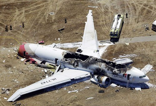 韩亚航空波音777飞机在旧金山机场坠毁失事 航班上有141名中国公民