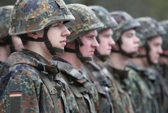针对德国军队内部丑闻频出现象 德国国防部长进行军内整顿