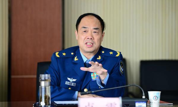 卢震任东部战区空军政治工作部主任跻身正军级
