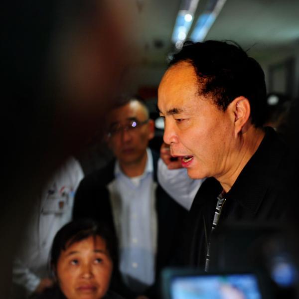 昆明市长看望晋宁事件死者家属 称将公平公正处置