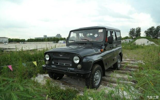 售13.88万元苏军uaz-469系越野车