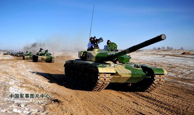 沈阳军区从1月10日开始,调遣10万官兵和坦克等数千辆军事装备进行了大