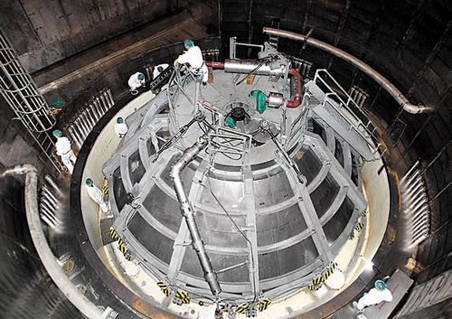 台湾第四核电厂将填燃料棒 着急运转遭批